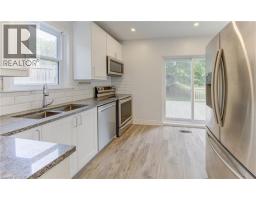 69 HUNGERFORD Road - 14