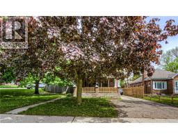 69 HUNGERFORD Road - 2