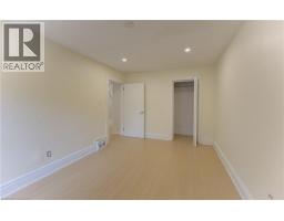 69 HUNGERFORD Road - 24