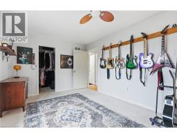 141 CLEGHORN Drive - 19