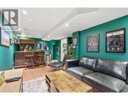141 CLEGHORN Drive - 31