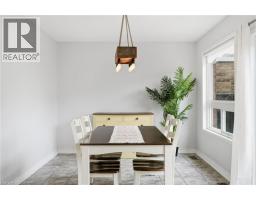 141 CLEGHORN Drive - 8
