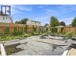 8 BRENDAN Court - 3