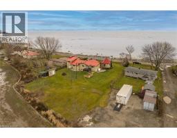 817 LAKESHORE Road - 36