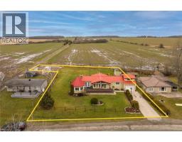817 LAKESHORE Road - 4