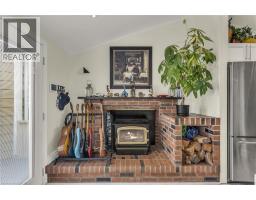 817 LAKESHORE Road - 8