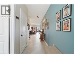 45 DORCHESTER Boulevard S UnitNo. 12 - 3