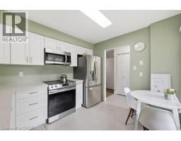 15 GREEN VALLEY Drive UnitNo. 41 - 12