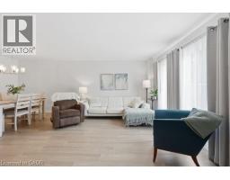 15 GREEN VALLEY Drive UnitNo. 41 - 15