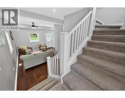 22 KING Avenue - 19