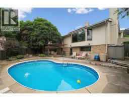 30 SHUH Avenue - 37