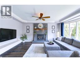 1406 MARSHALL Crescent - 19