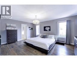 1406 MARSHALL Crescent - 21