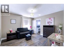 1406 MARSHALL Crescent - 30