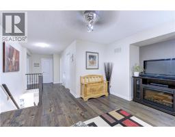 1406 MARSHALL Crescent - 34