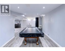 1406 MARSHALL Crescent - 37