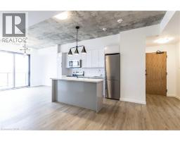 7 ERIE Avenue UnitNo. 812 - 3