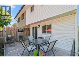 589 ELGIN Street N - 33