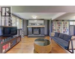 442 SANDBANKS Crescent - 26