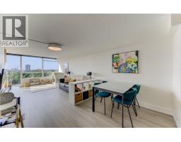 6 WILLOW Street UnitNo. 1503 - 19