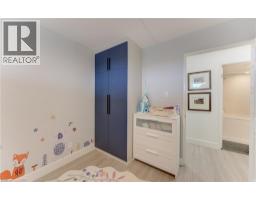 6 WILLOW Street UnitNo. 1503 - 24