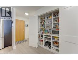 6 WILLOW Street UnitNo. 1503 - 9