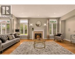 76 MOORLAND Crescent - 21