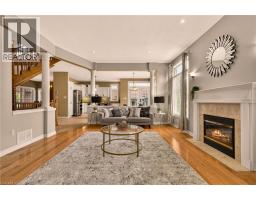 76 MOORLAND Crescent - 22