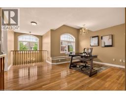 76 MOORLAND Crescent - 26
