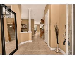 76 MOORLAND Crescent - 5