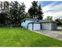 36 OAKHILL Drive - 44