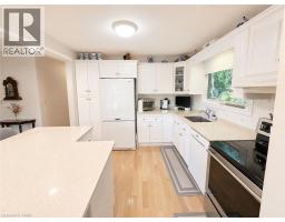 36 OAKHILL Drive - 8