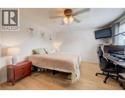 102 WILLIAM Street N - 16