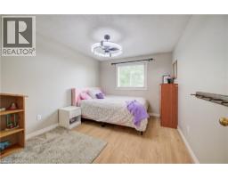 102 WILLIAM Street N - 18