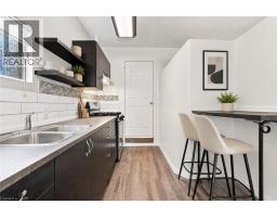24 HILL Street - 21