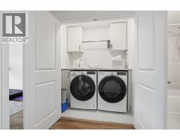 245 BURKE Street - 25