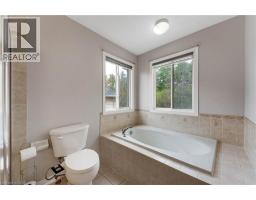 42 DOON MILLS Drive - 31