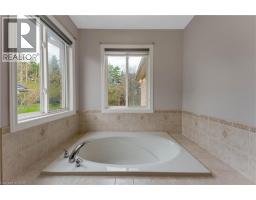 42 DOON MILLS Drive - 34
