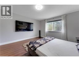42 DOON MILLS Drive - 36
