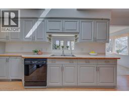 79 WOODHAVEN Road - 9