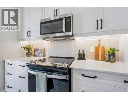 111 CATHERINE Street - 12