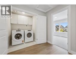 111 CATHERINE Street - 26