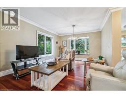 976 GARDEN Lane - 11