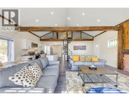 3590 LAKESHORE Road - 15