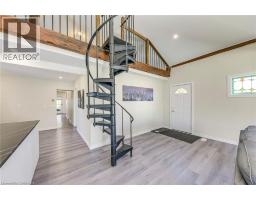 3590 LAKESHORE Road - 18