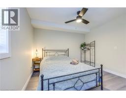 3590 LAKESHORE Road - 23