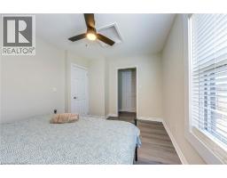 3590 LAKESHORE Road - 31