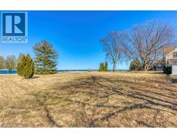 3590 LAKESHORE Road - 41