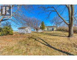 3590 LAKESHORE Road - 42