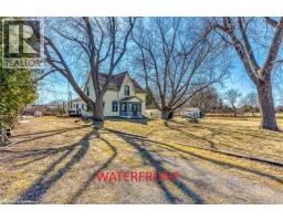 3590 LAKESHORE Road - 48